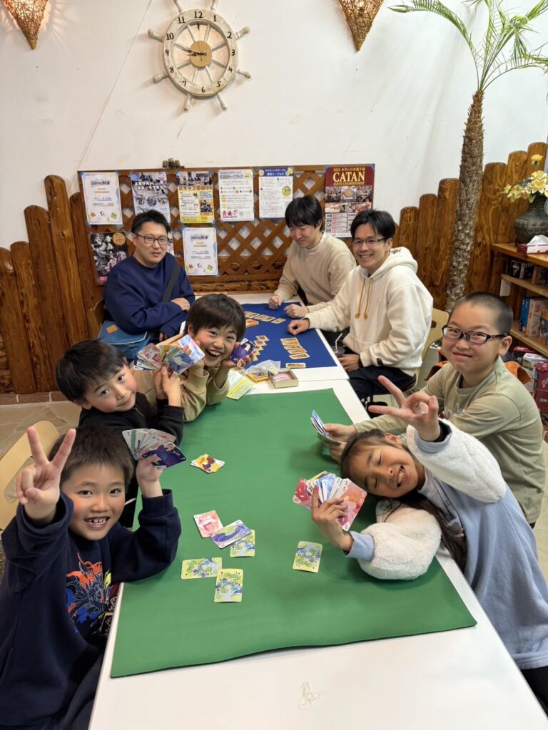 あおぞらボードゲームクラブの活動写真 3